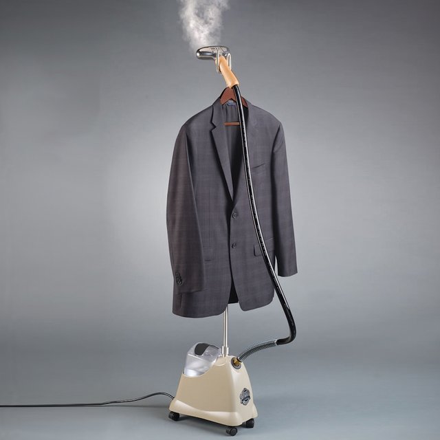 J-2000 Jiffy garment steamer hanger with blazer-min